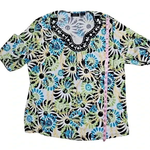 R.Q.T. Women 2X Blouse Multicolor Polyester Tropical Floral Top Statement Resort - Picture 7 of 7